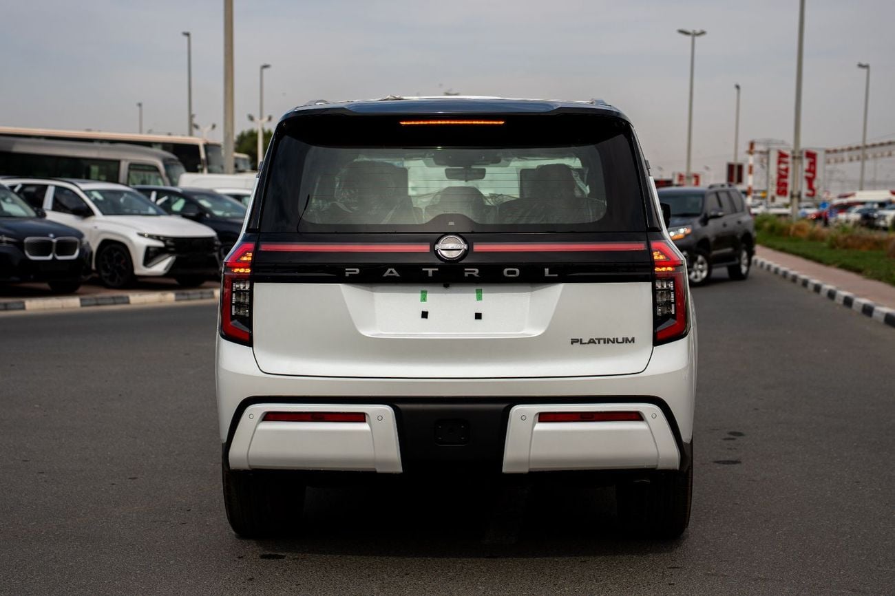 Nissan Patrol Nissan Patrol Platinum 2026    3.5  L White roof black
