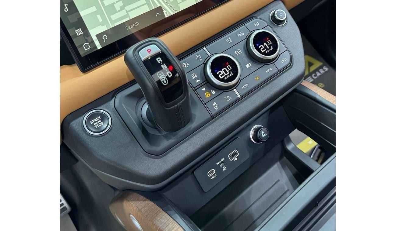 لاند روفر ديفندر P400 110 X-Dynamic 2023 Land Rover Defender X Dynamic P400 110, 5 Years Land Rover Warranty, Low Kms