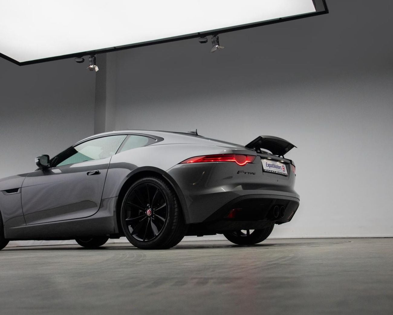 Jaguar F-TYPE STANDARD