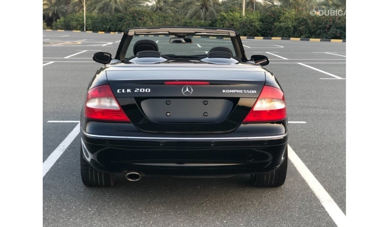 Mercedes-Benz CLK 200 MERCEDES BENZ CLK200 MODEL 2009 GCC car perfect condition inside and outside