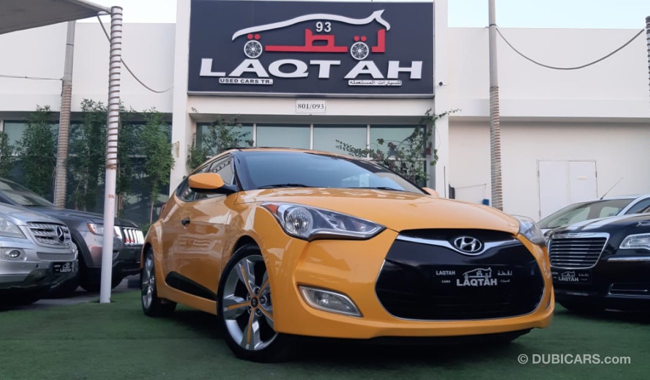 Hyundai Veloster American import, full option, panorama, leather screen, rear camera, cruise control, in excellent co