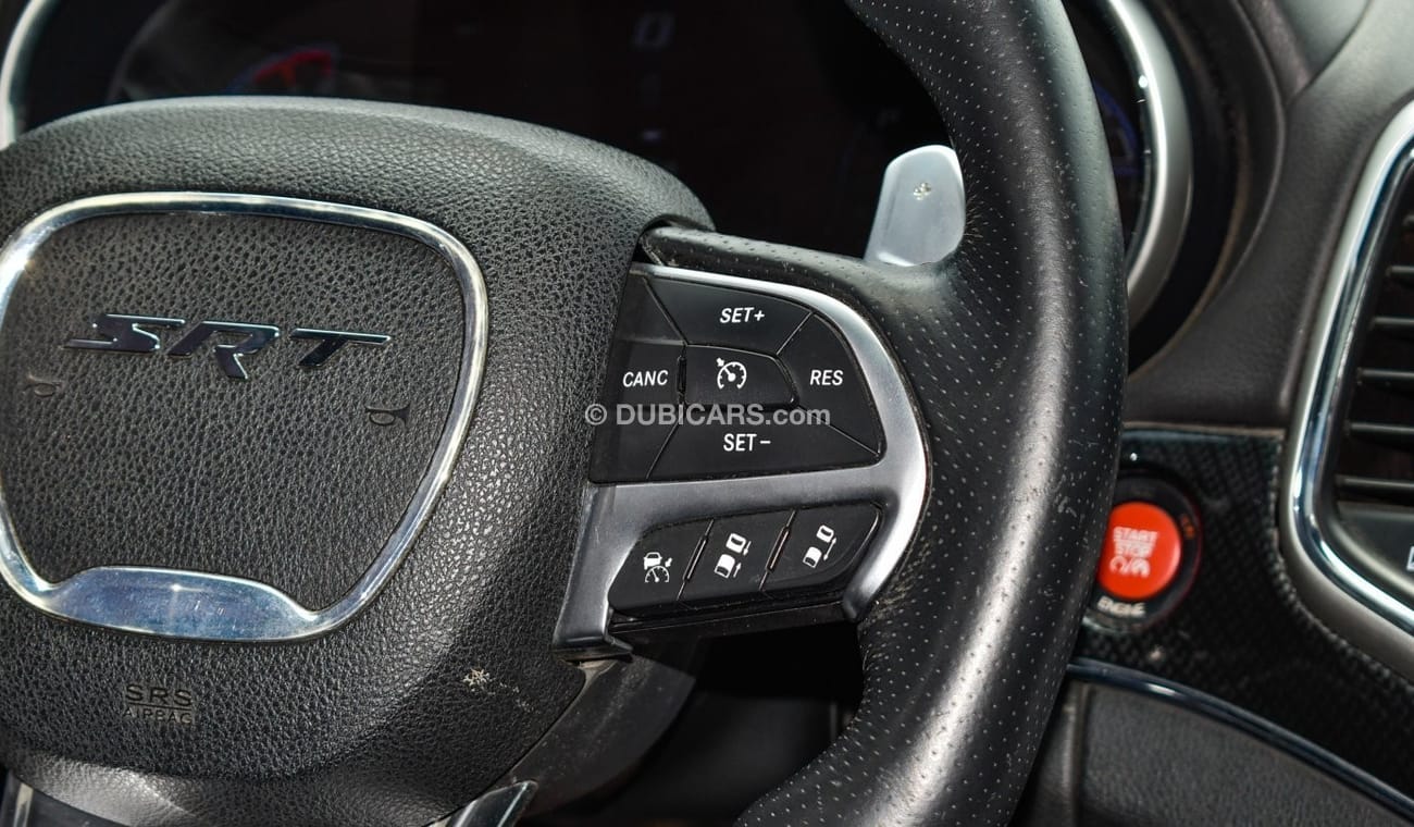 جيب جراند شيروكي SRT