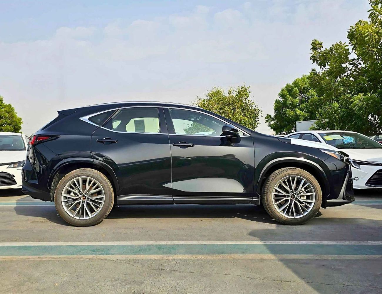 Lexus NX350 PREMIER ELITE || OM 2.4L PETROL | PWR WITH LEATHER SEATS | SUNROOF ( CODE # NXP3E)