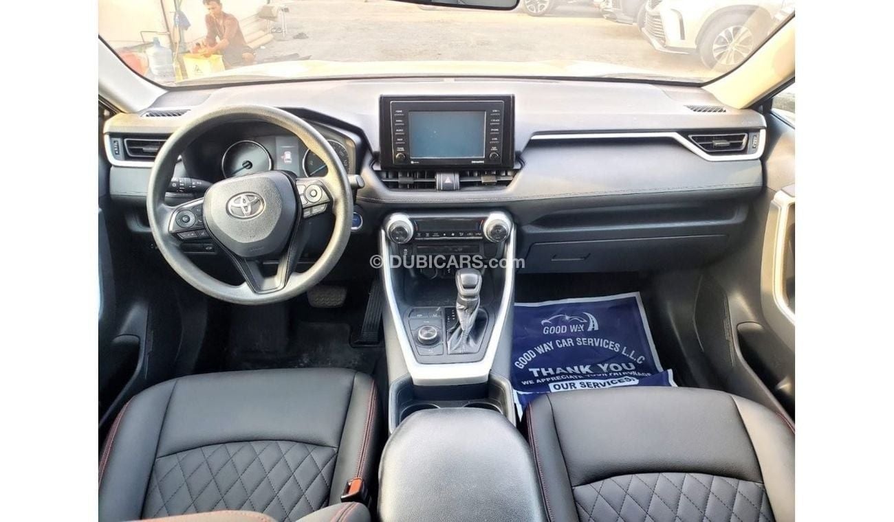 تويوتا راف ٤ hybrid TOYOTA RAV4 XLE Full Option