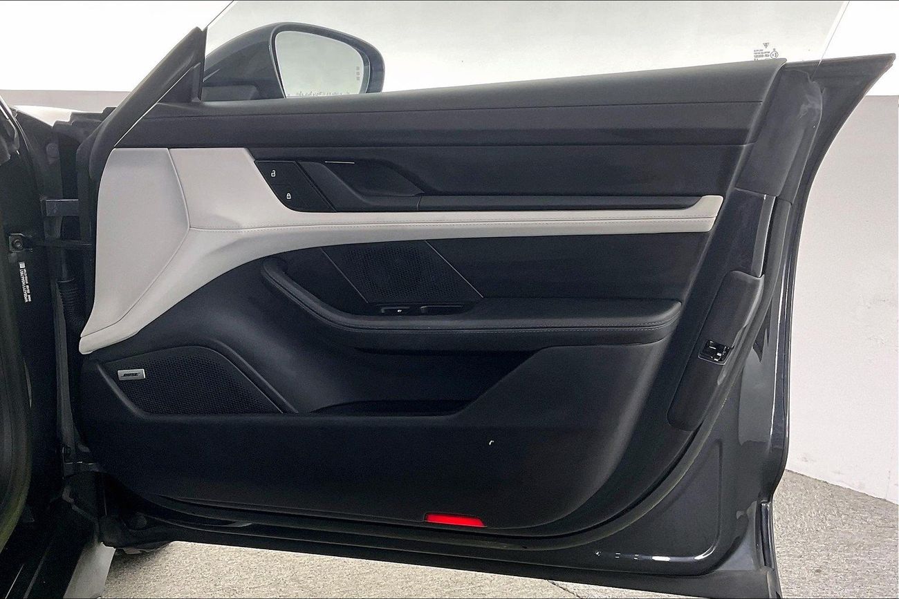 Porsche Taycan 4 Cross Turismo | National Day Celebration | Guaranteed Warranty | 0 Down Payment