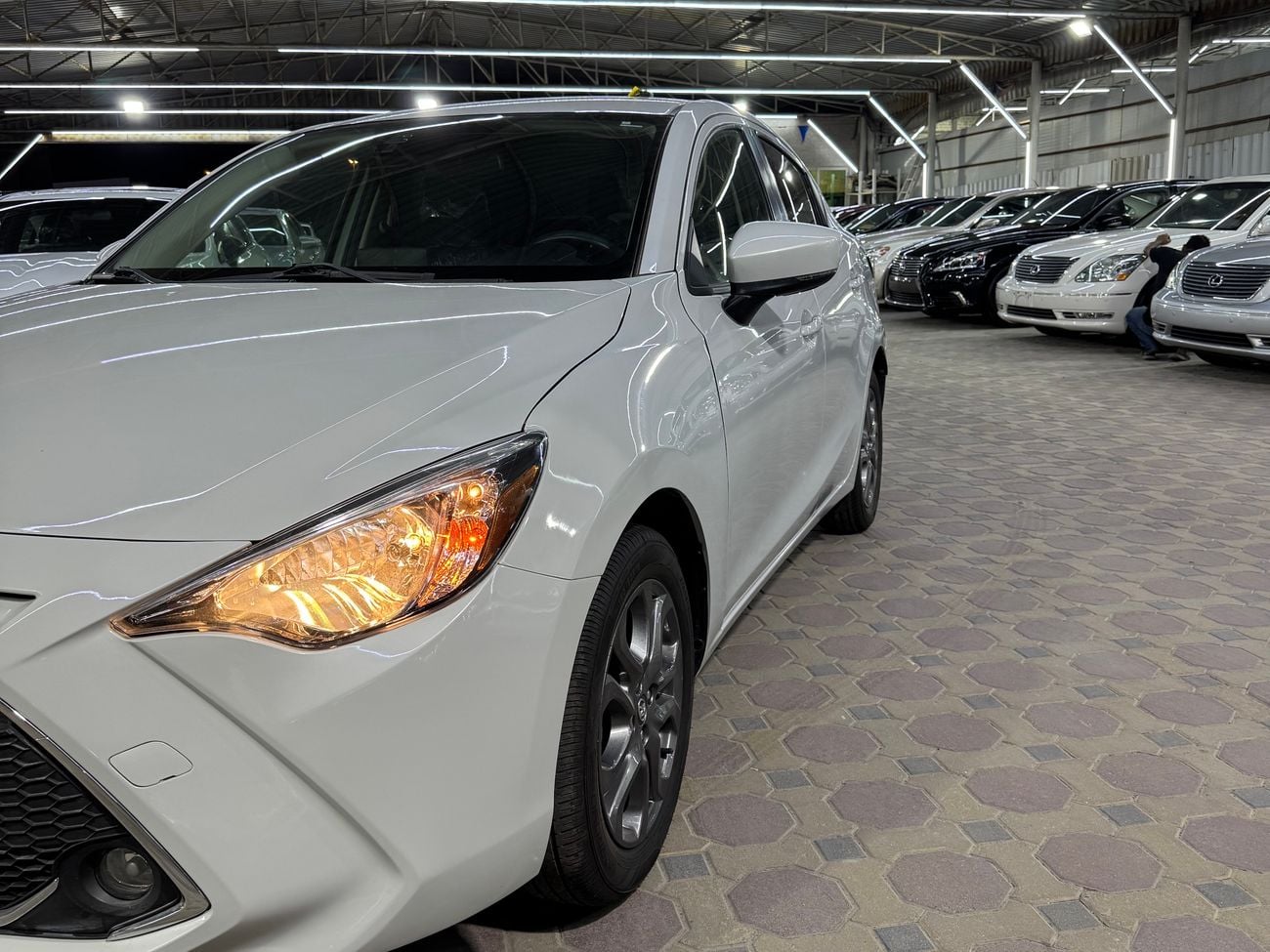 تويوتا يارس