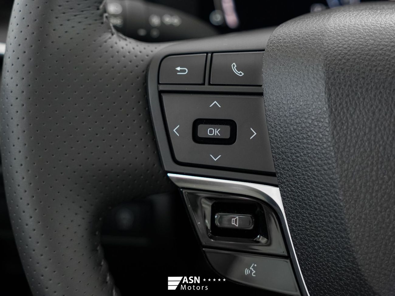 Toyota Camry 2.0 GVP Deluxe Edition 2026 (Export Price)