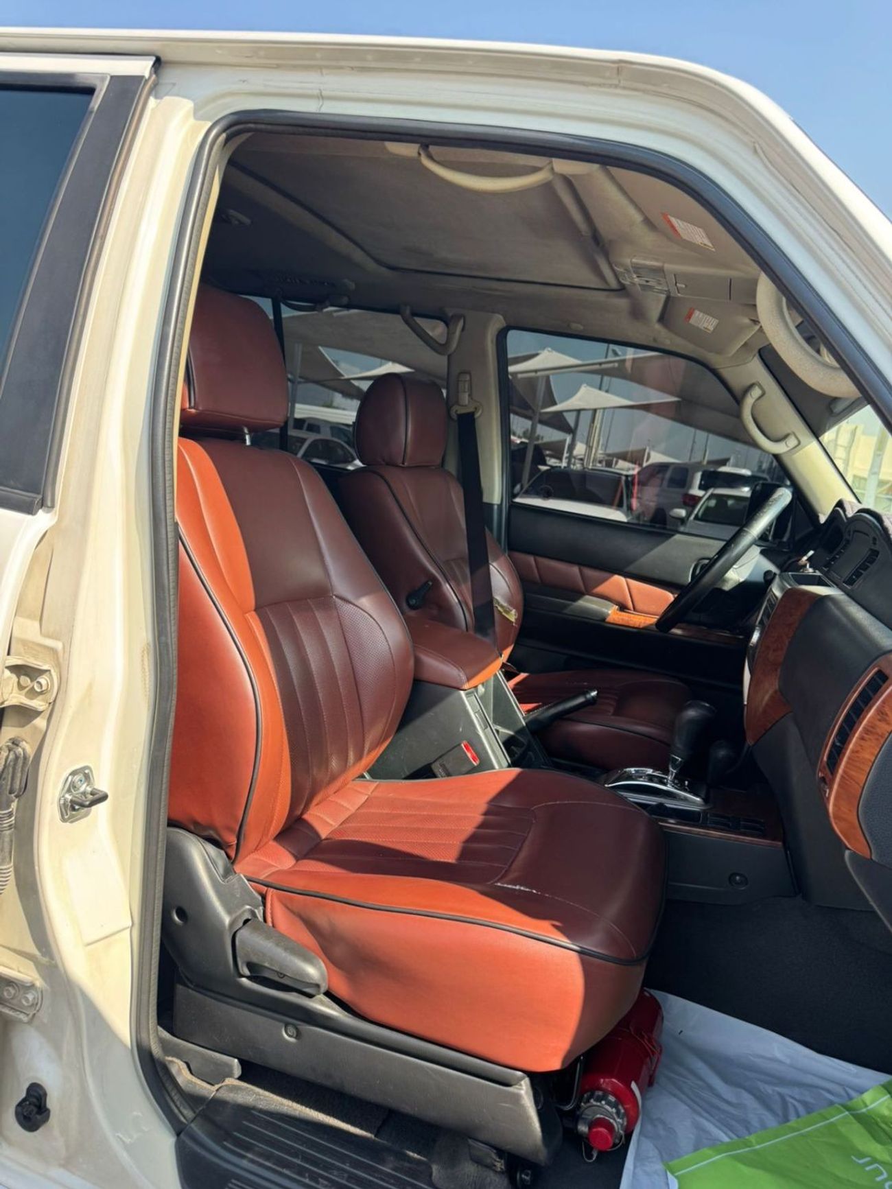 Nissan Patrol Safari NISSAN PATROL SAFARI 2016 GCC FULL OPTION PERFECT CONDITION