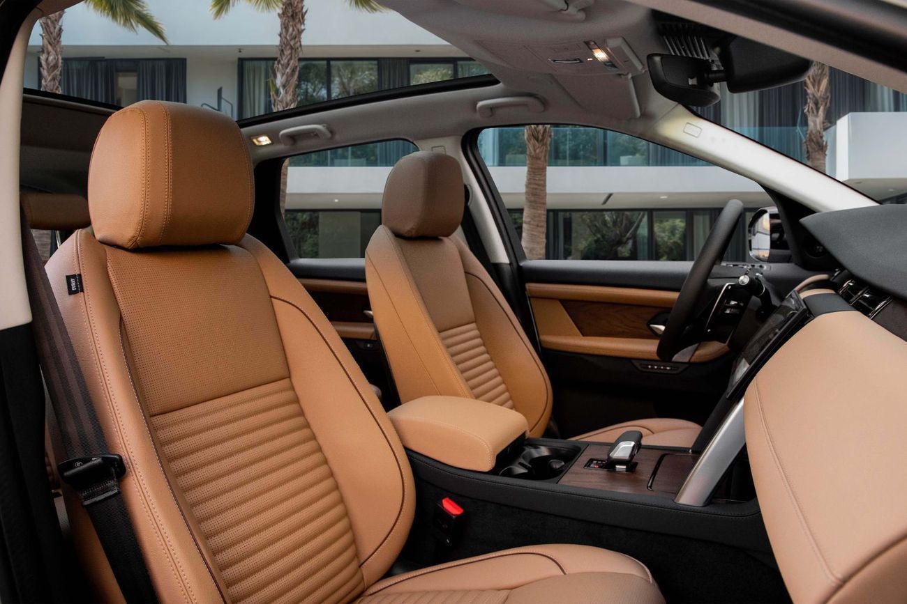 Land Rover Discovery Sport Dynamic SE P250 | 3,133 P.M | 0% Downpayment | Immaculate Condition!