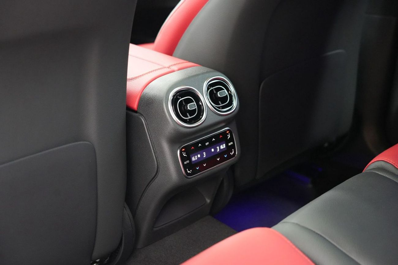 مرسيدس بنز GLC كوبيه 200