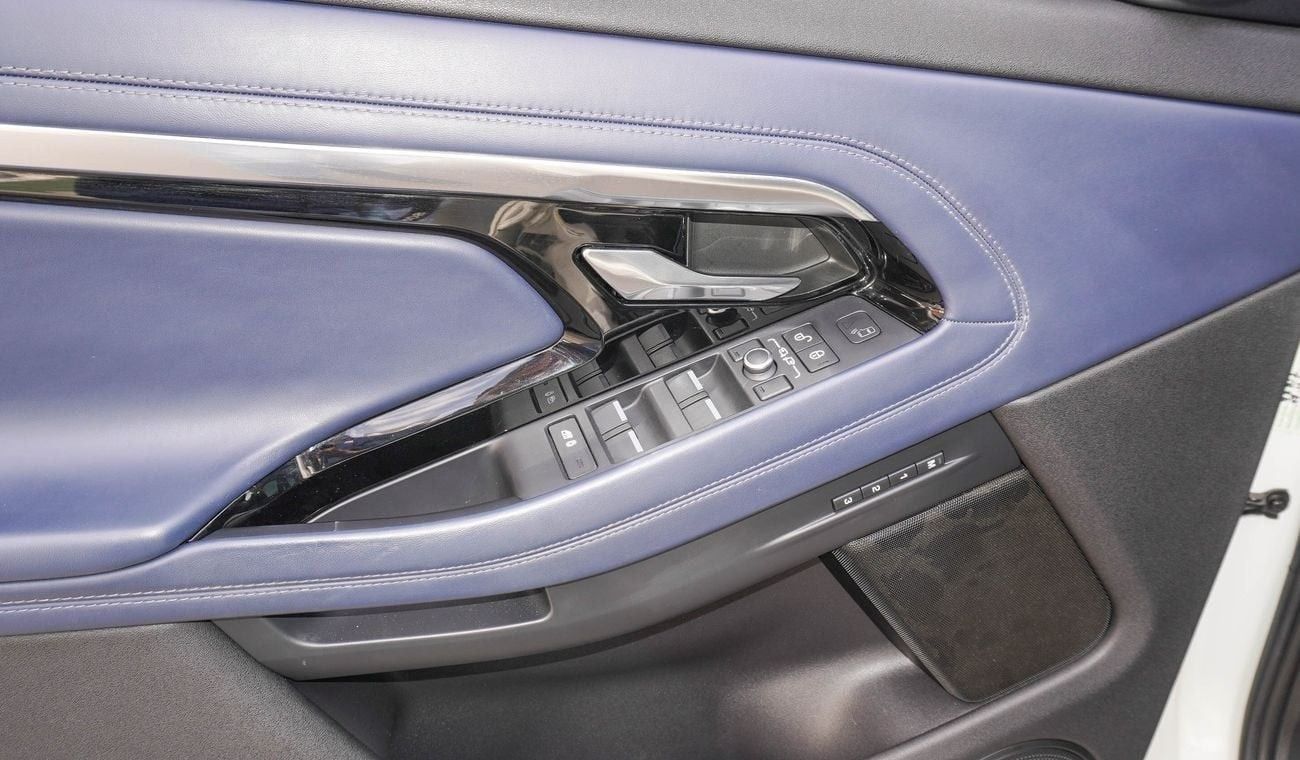 لاند روفر رانج روفر إيفوك P250  HSE