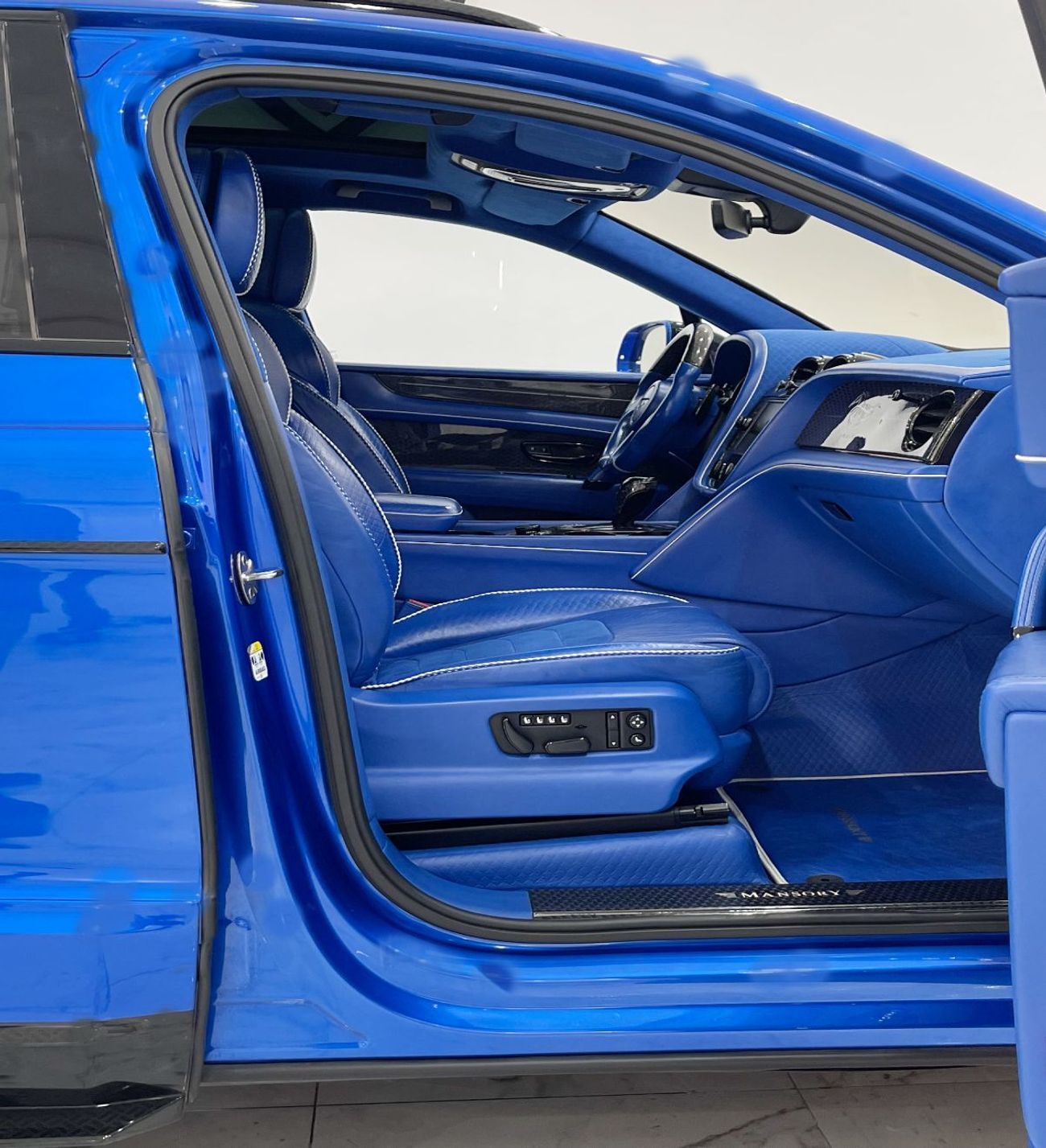 Bentley Bentayga Bentayga 4.0T Mansory,  W12 4WD, 600bhp,