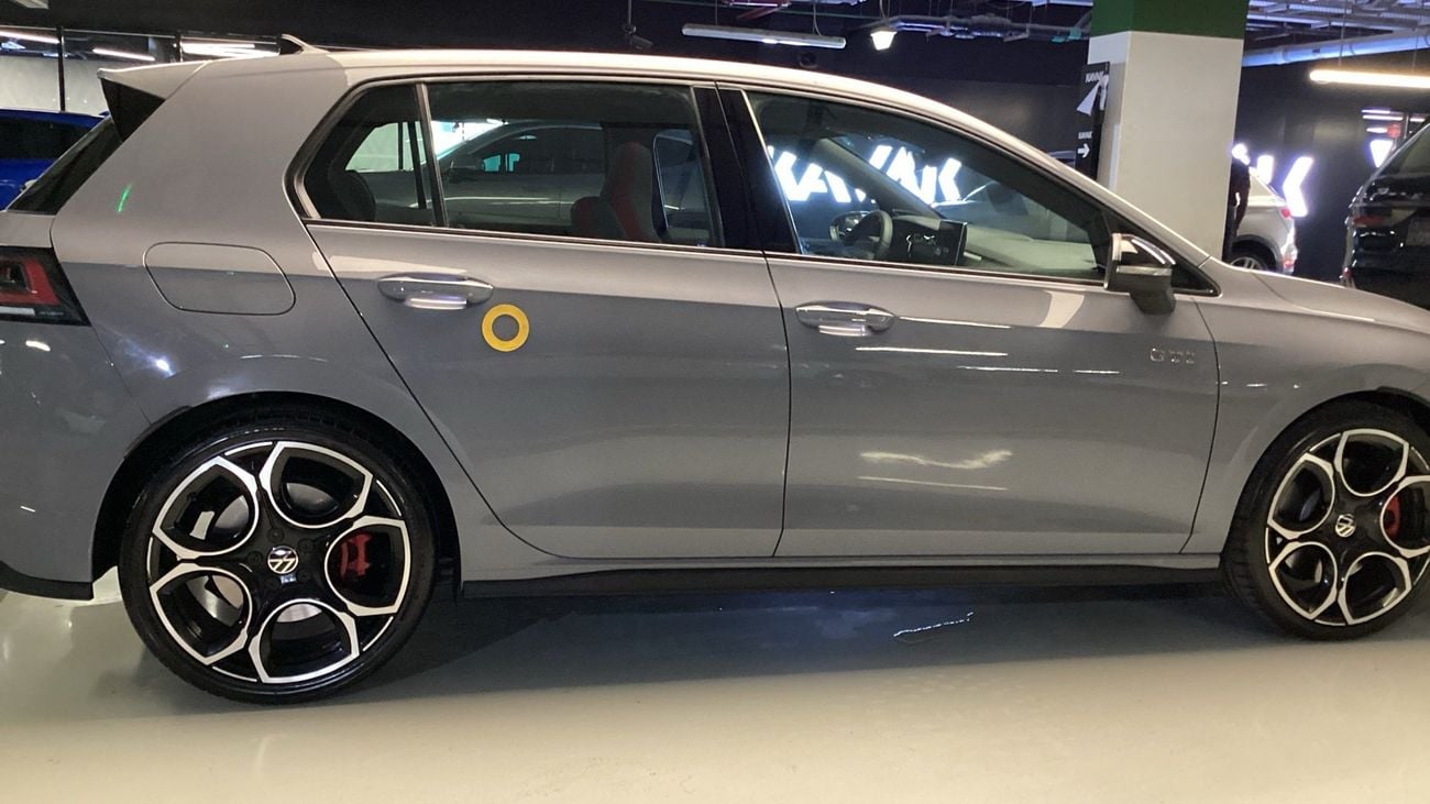 Volkswagen Golf GTI - Cloth (Sunroof) | Guaranteed Warranty | 0 Down Payment