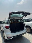 Toyota Fortuner SR5