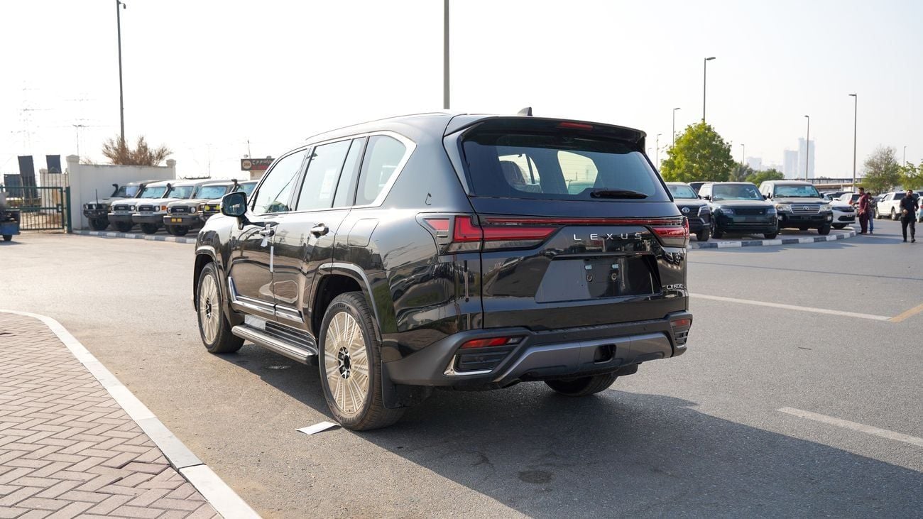 Lexus LX600 SIGNATURE