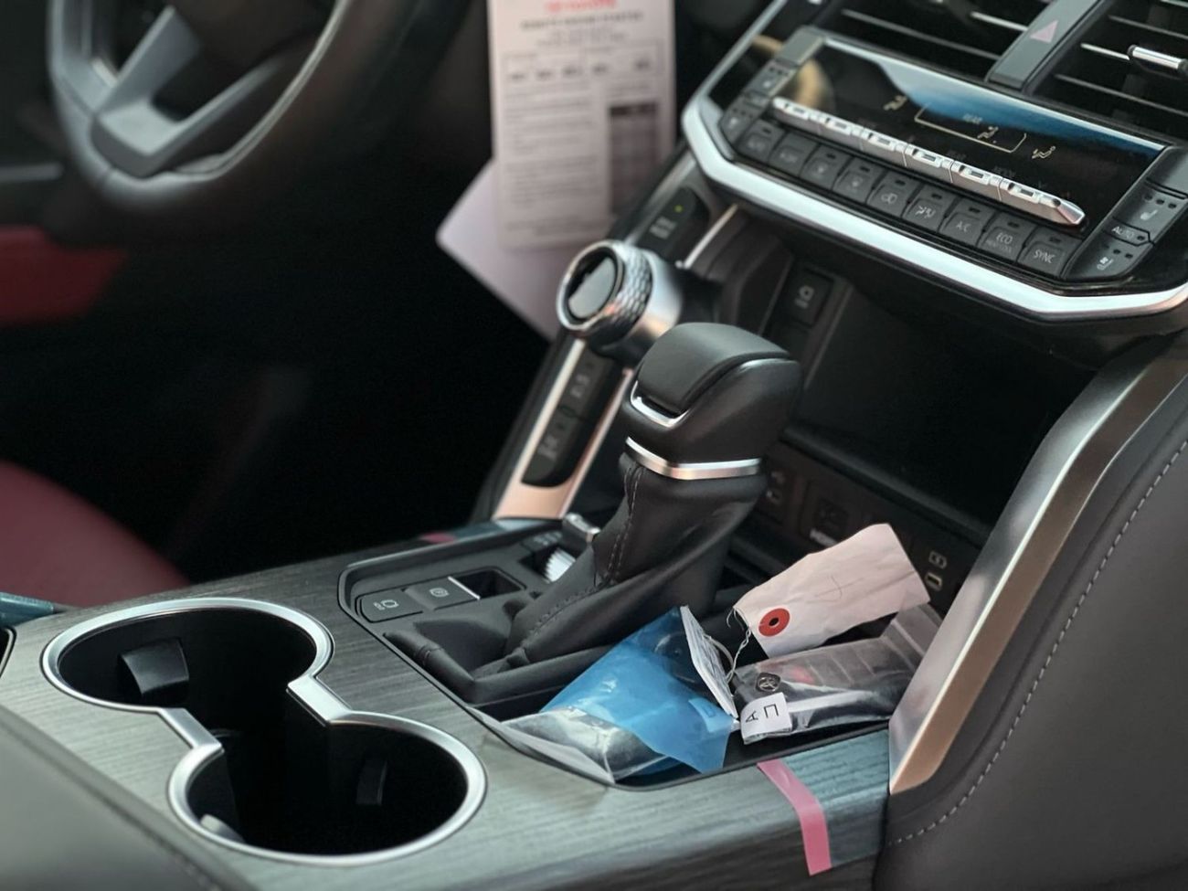 تويوتا لاند كروزر TOYOTA LAND CRUISER VXR 3.5L SUV 4WD 2025