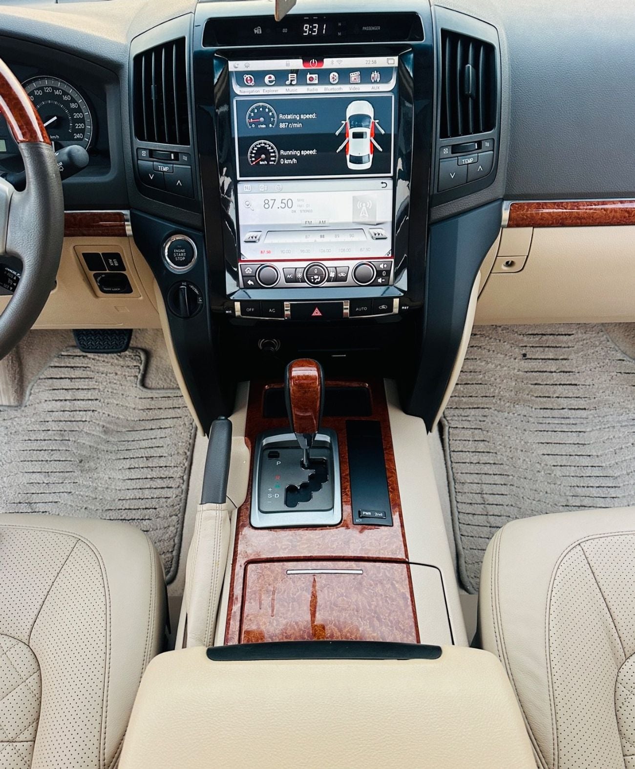 Toyota Land Cruiser GXR