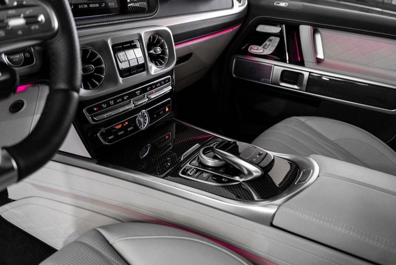 Mercedes-Benz G 63 AMG Mercedes Service History / Japan spec