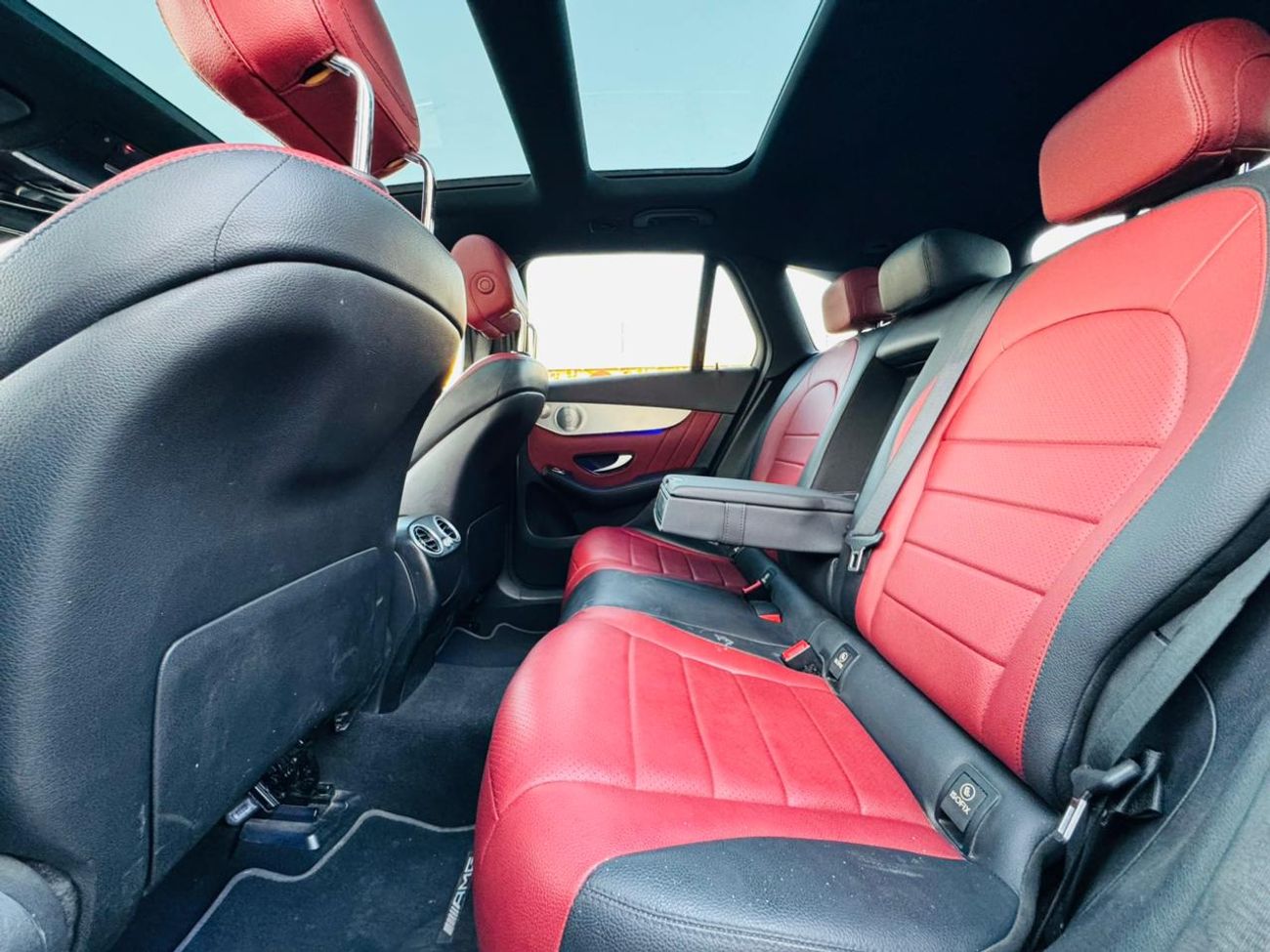 مرسيدس بنز GLC 300 AMG 2.0L