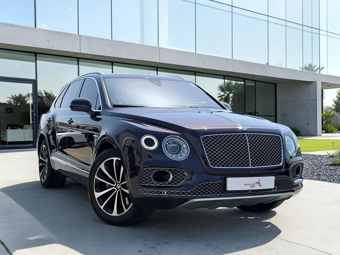 Bentley Bentayga STD AED 3,990 P.M | 0% down payment | bentley bentayga | 6.0l w12 | 2017 | gcc specs