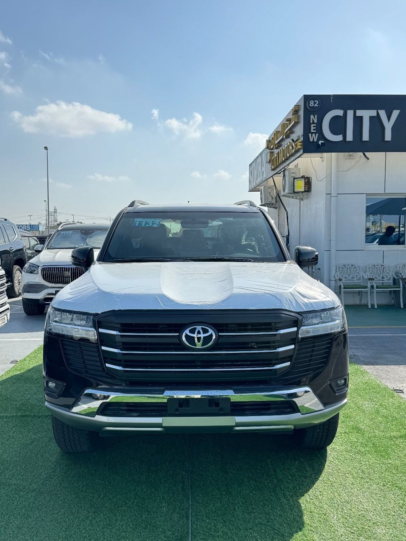 Toyota Land Cruiser Toyota Land Cruiser GXR 4.0 Black Color Interior black