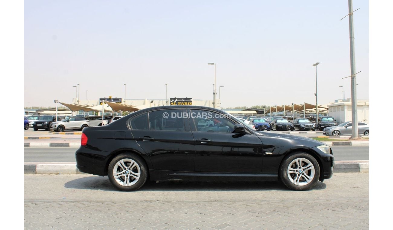 BMW 316i Exclusive ACCIDENTS FREE - GCC - PERFECT CONDITION INSIDE OUT - ENGINE 1600 CC