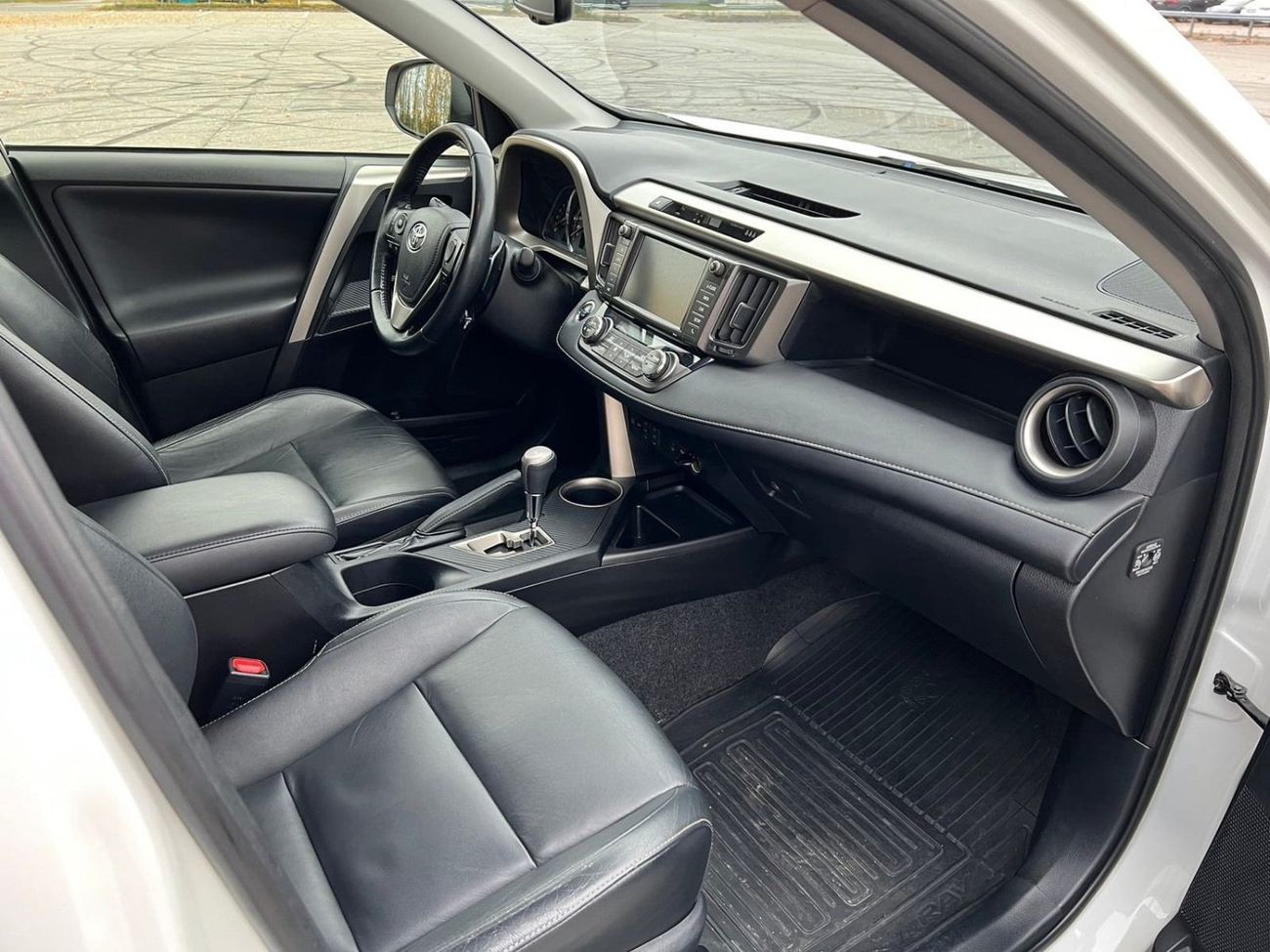 Toyota RAV4 Toyota RAV4 German Made Diesel Engine