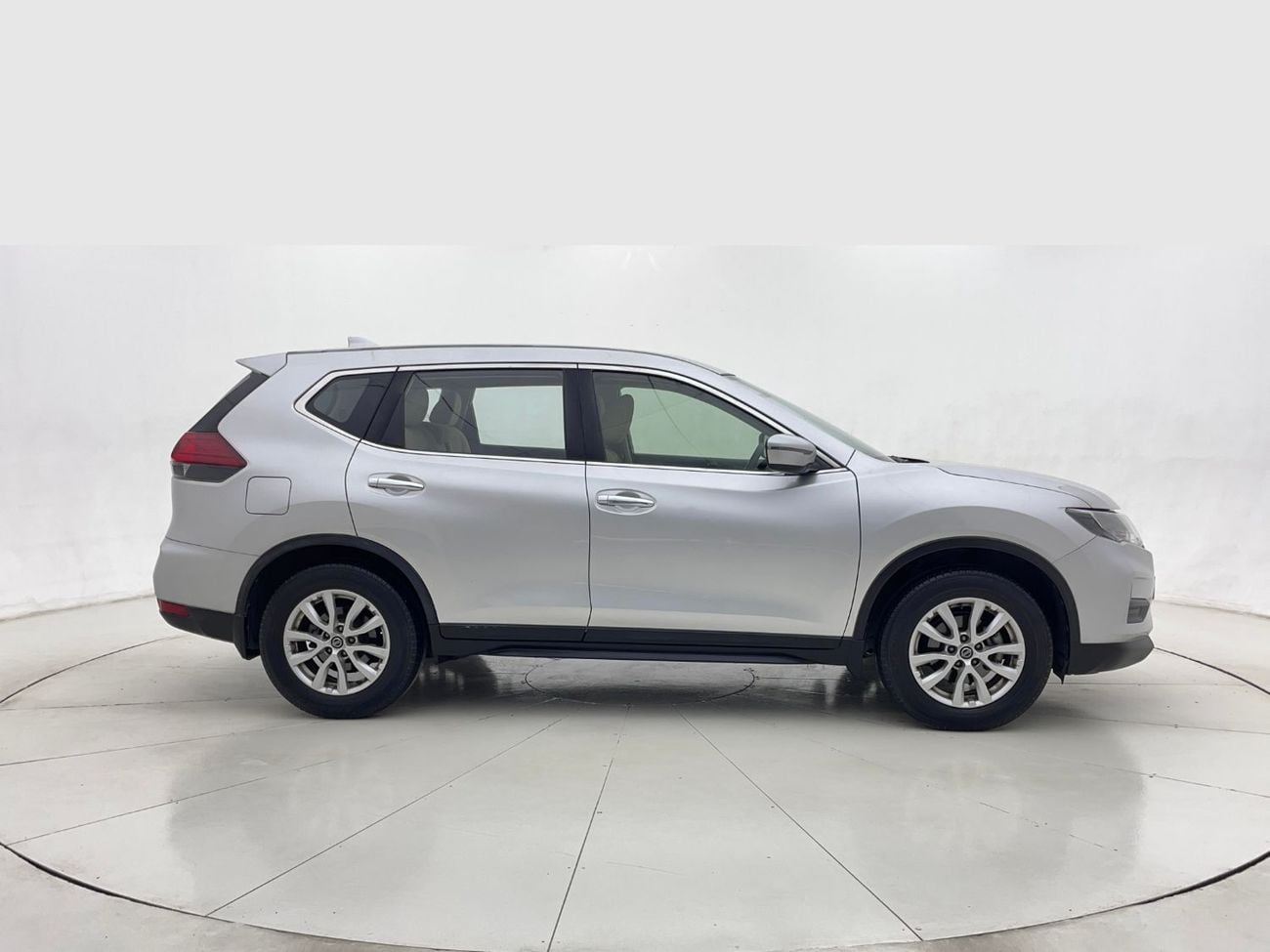 نيسان إكس تريل 2.5L 2022 | 0 DP | 906/Month | 30 Day Return | Service History