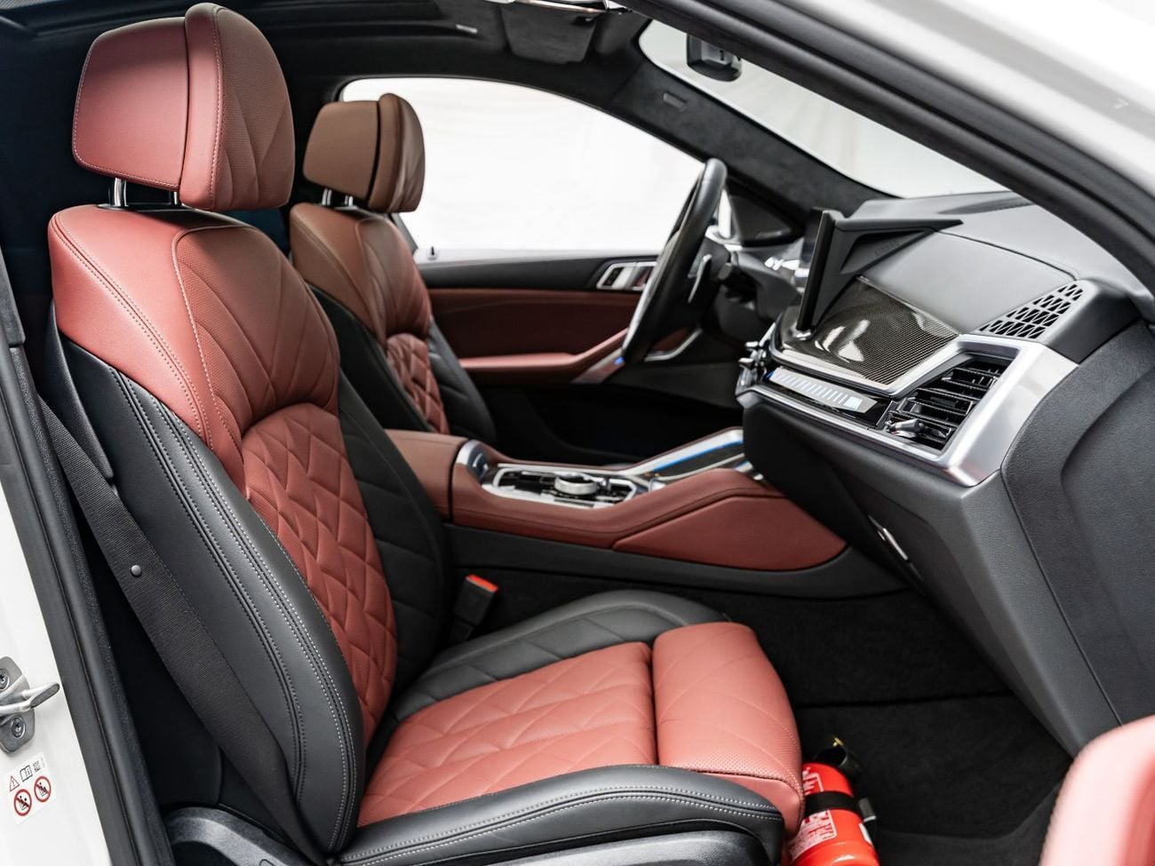 BMW X6 2024 BMW X5 M60i, July 2027 BMW Warranty + Service Contract, Low KMs, GCC