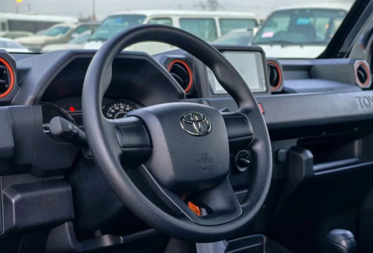 Toyota Tamaraw TOYOTA HILUX TAMARAW SCAB 4X2 2.4L DIESEL AT 2025 DROPSIDE BLACK INSIDE BLACK