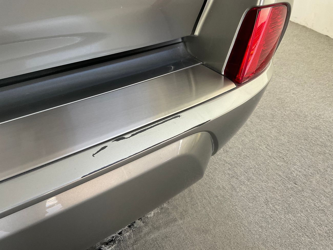 لكزس LX 570 Platinum | شامل الضمان | 0 ﺪﻔﻋﺓ ﺃﻮﻟﻯ