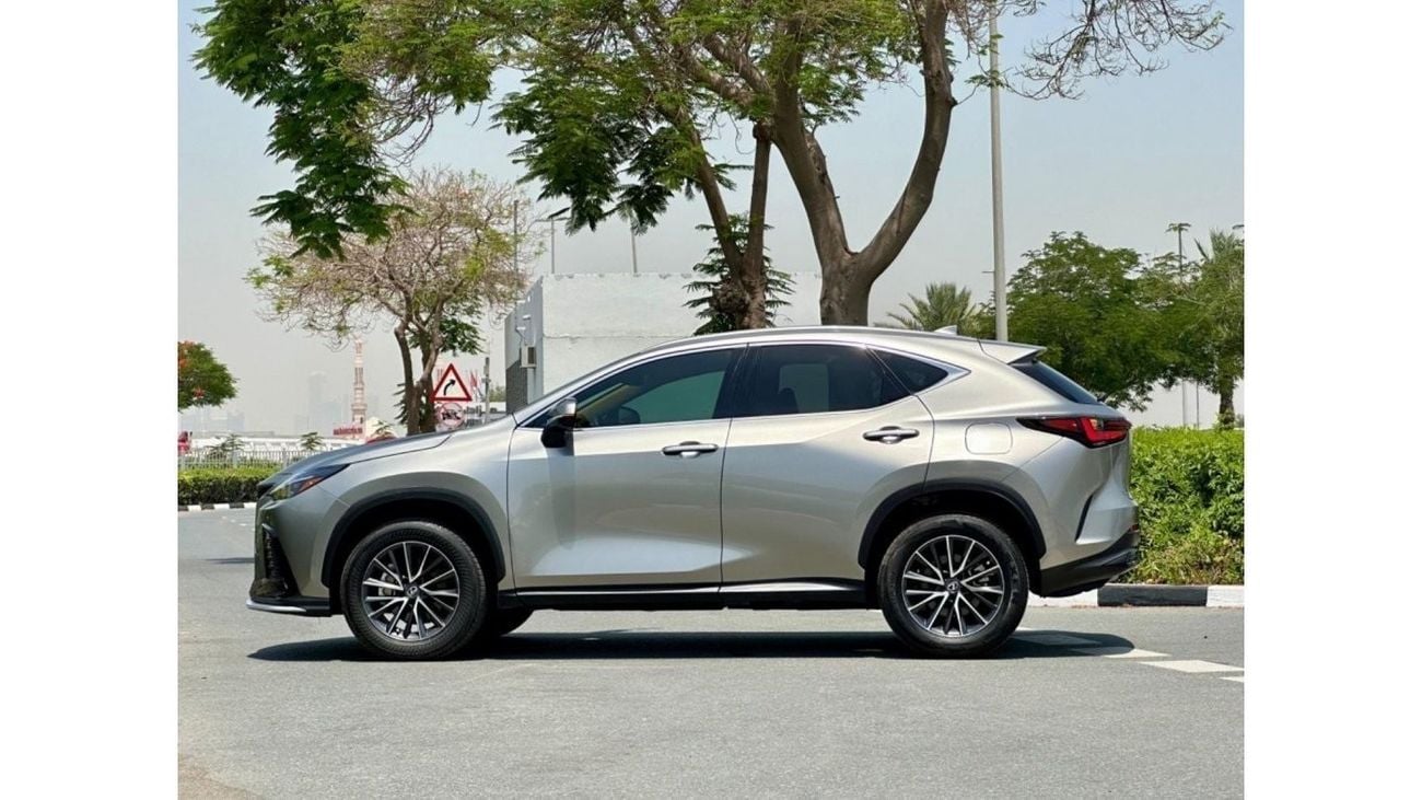 لكزس NX 250 2023 Nx250 premium full option