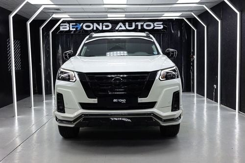 Nissan XTerra Beyond Edition Platinum 2.5L 4WD-EXPORT ONLY-