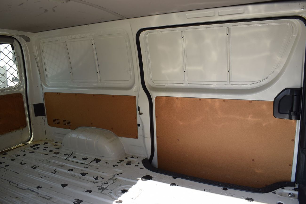تويوتا هاياس GL -Standard Roof  Panal Van 2.7L