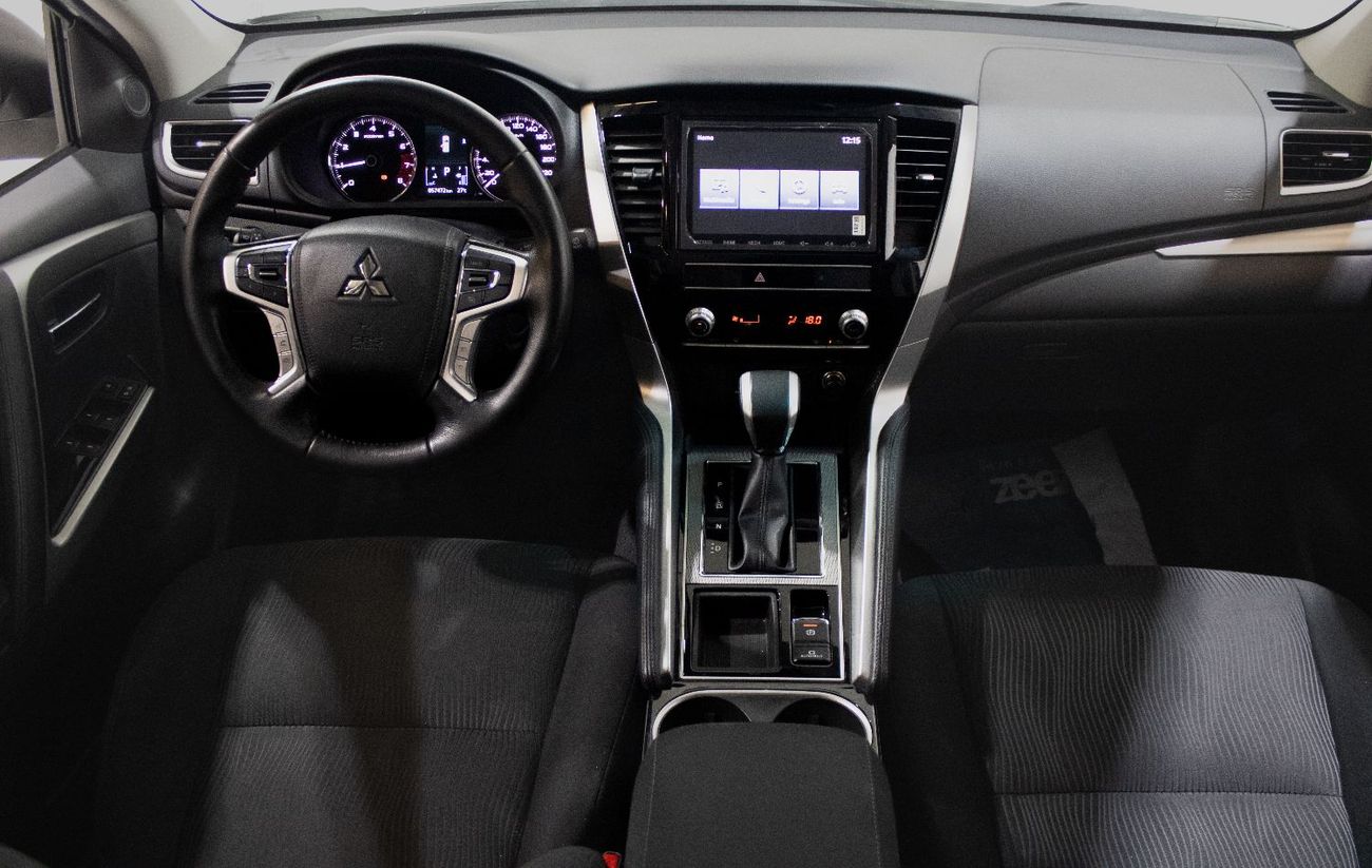 Mitsubishi Montero MIDLINE 3.0 2WD