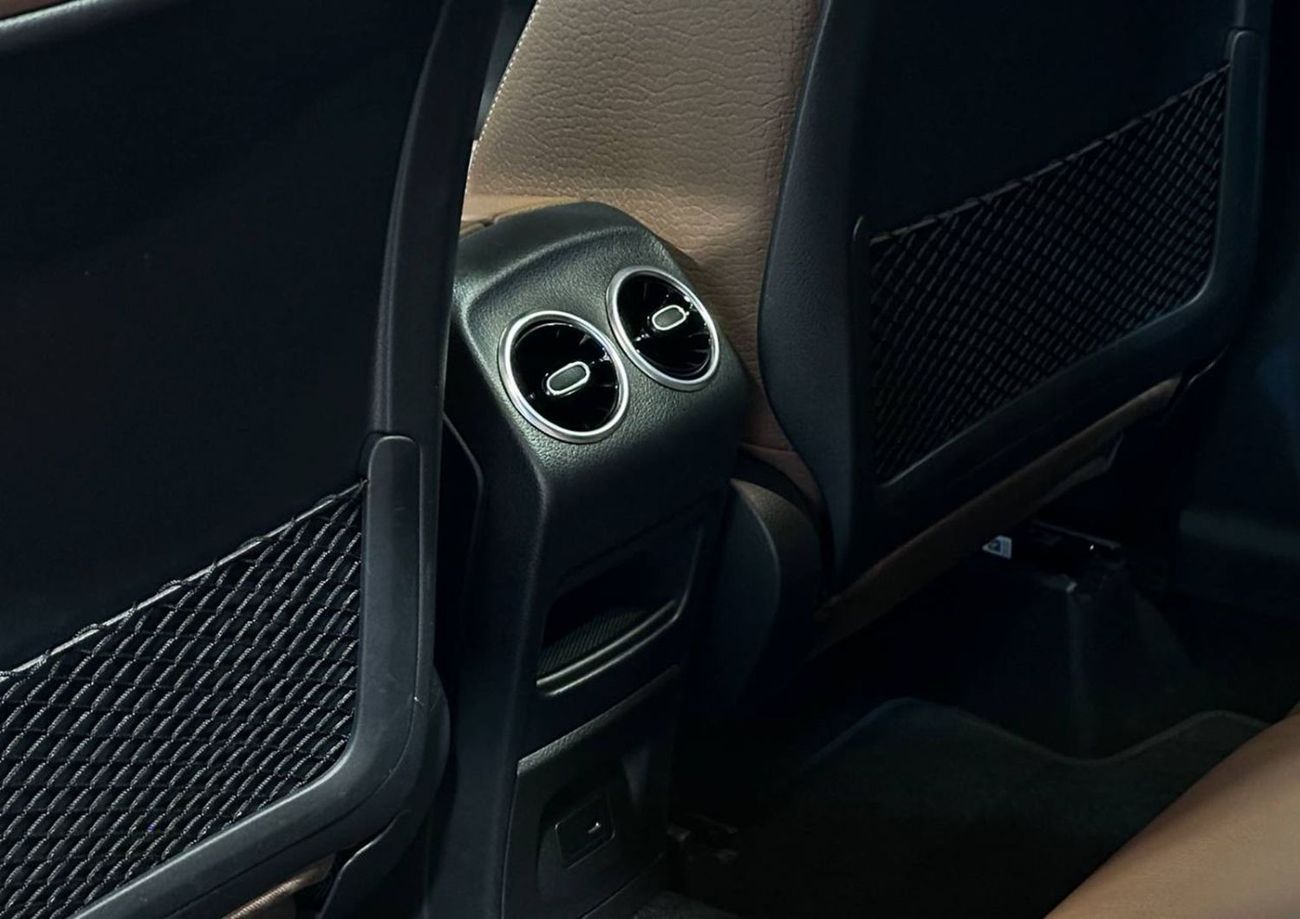 مرسيدس بنز GLA 35 AMG 4MATIC