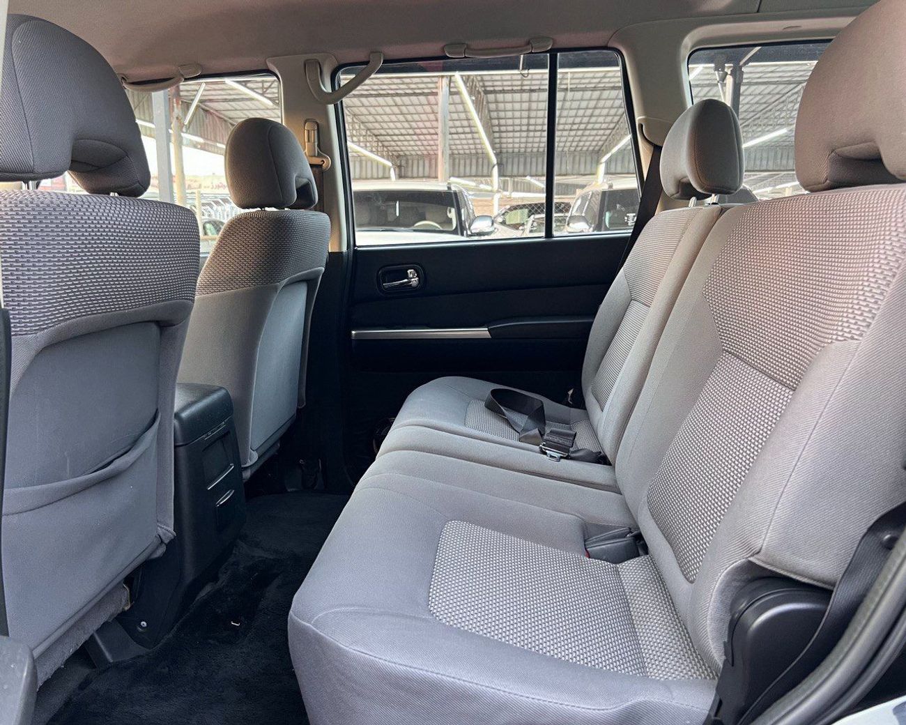 Nissan Patrol Nissan VTC GL 2009 Price: 49,000 dirhams Mileage: 215,000 km Gulf specifications Automatic gear  Ver