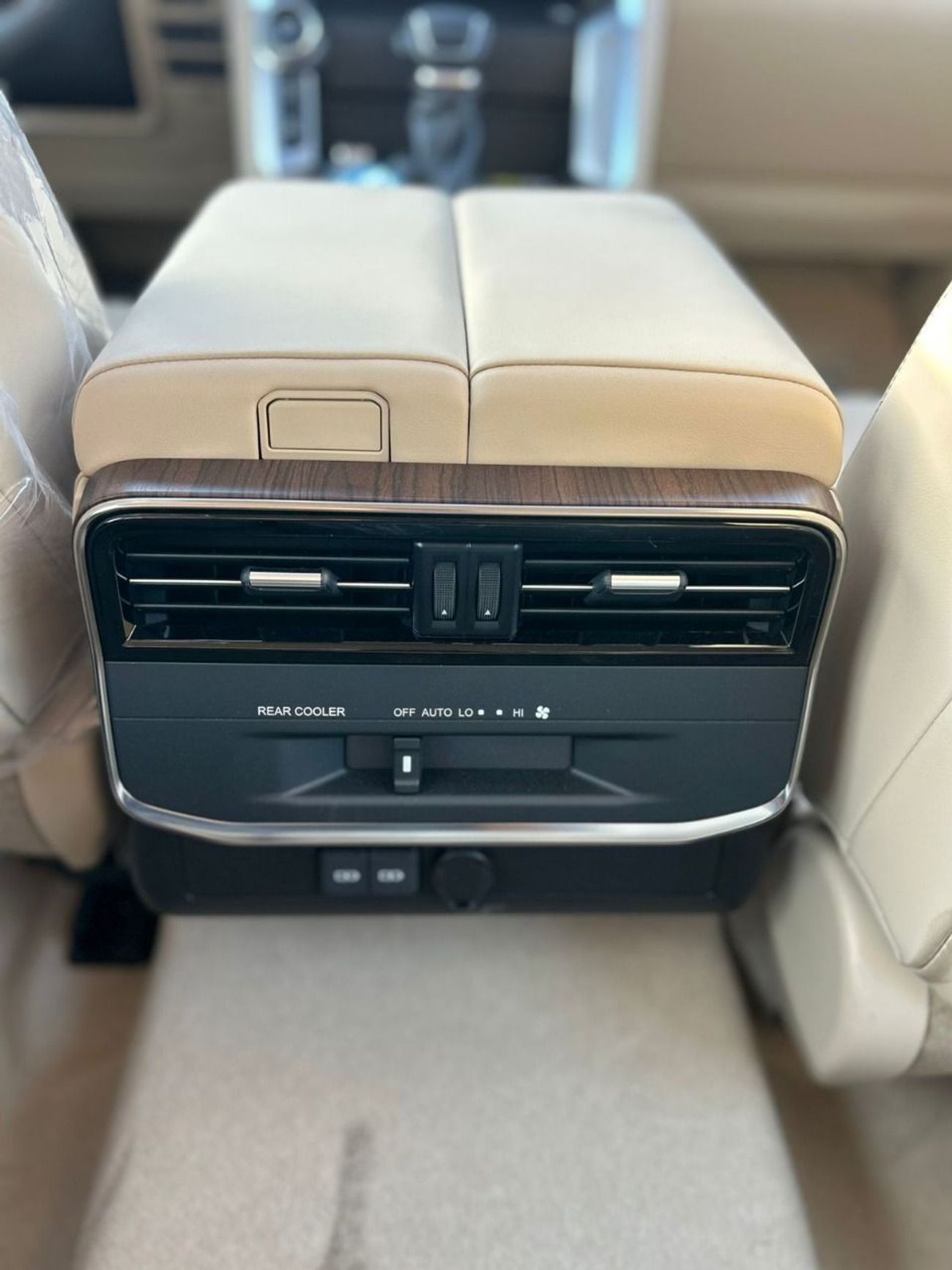 Toyota Land Cruiser GXR 3.5L