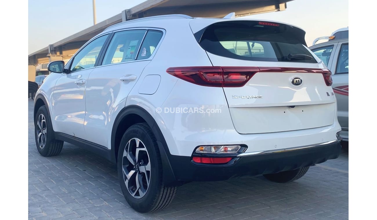 Kia Sportage (GCC 1.6 ) very good condition without accident original paint