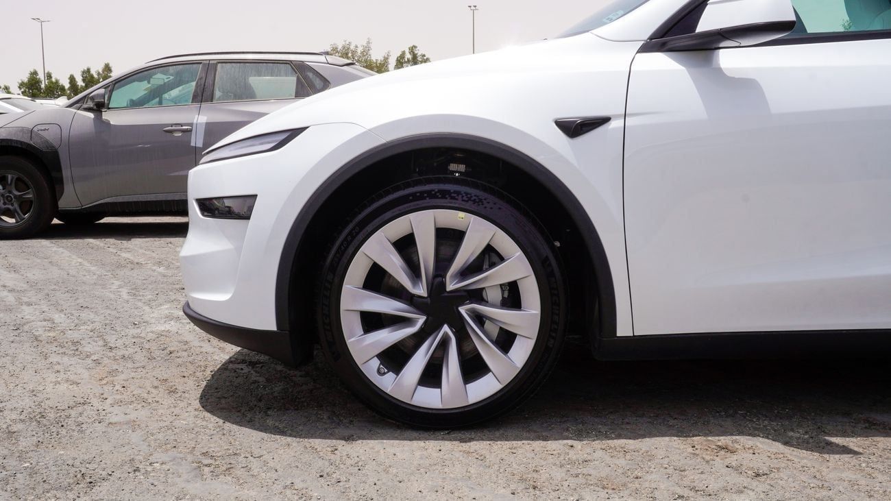 Tesla Model Y Tesla Model Y || Long Range || Dual Motor