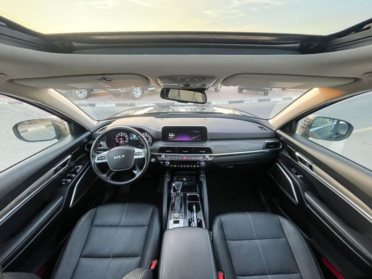 كيا تيلورايد 2022 Kia Telluride EX Prestige Full Option - 3.8L V6 AWD 4x4 - 7 Seater With Radar - Multi Drive Mod