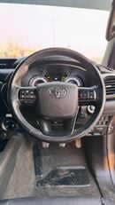 تويوتا هيلوكس OFF-ROAD MODIFIED | SPORTS BAR - ROOF RACK - BULL BAR | MT | 2.8L DIESEL ENGINE | RHD