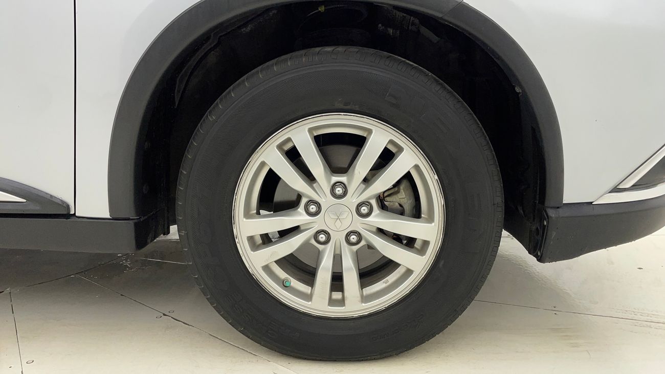 Mitsubishi Outlander GLS MIDLINE 2.4 | Zero Down Payment | Home Test Drive