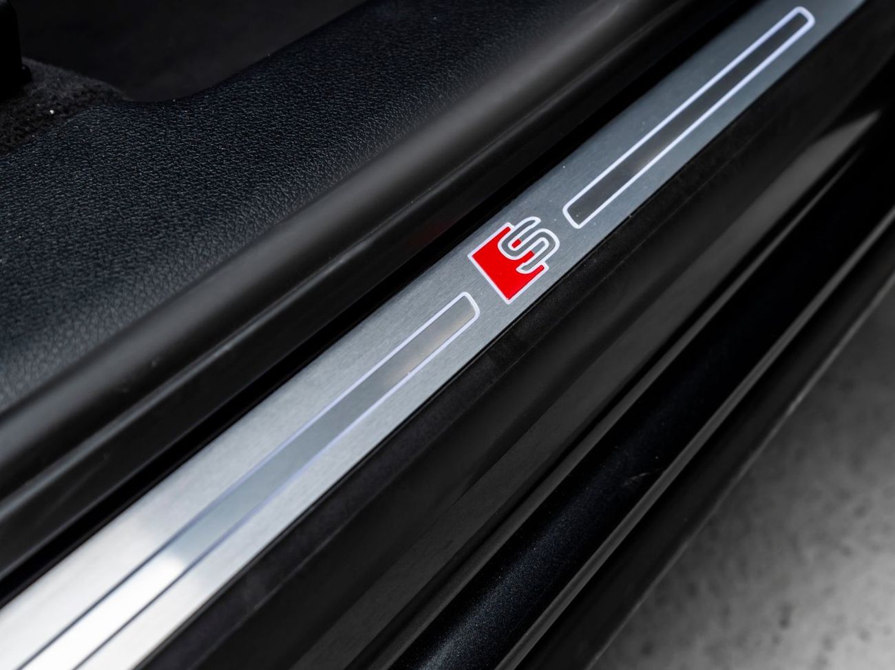 Audi Q3 40 TFSI 2.0L 4WD