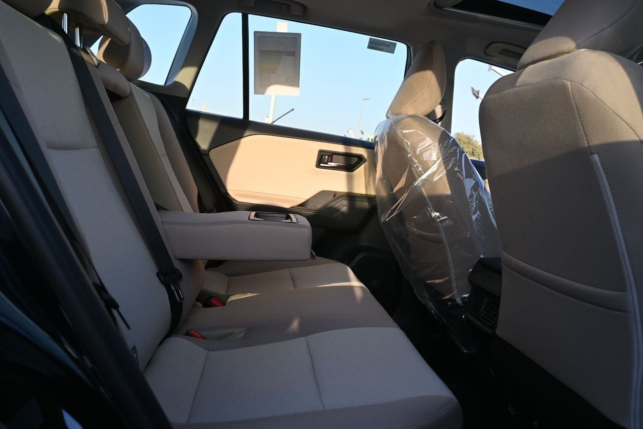 تويوتا راف ٤ Toyota RAV4 XLE 2.5L Hybrid AWD, Model 2026