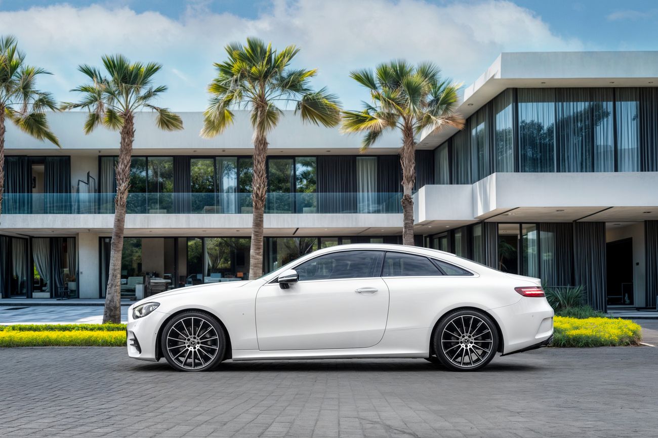 Mercedes-Benz E200 E 200 | 2,938 P.M | 0% Downpayment | Impeccable Condition!