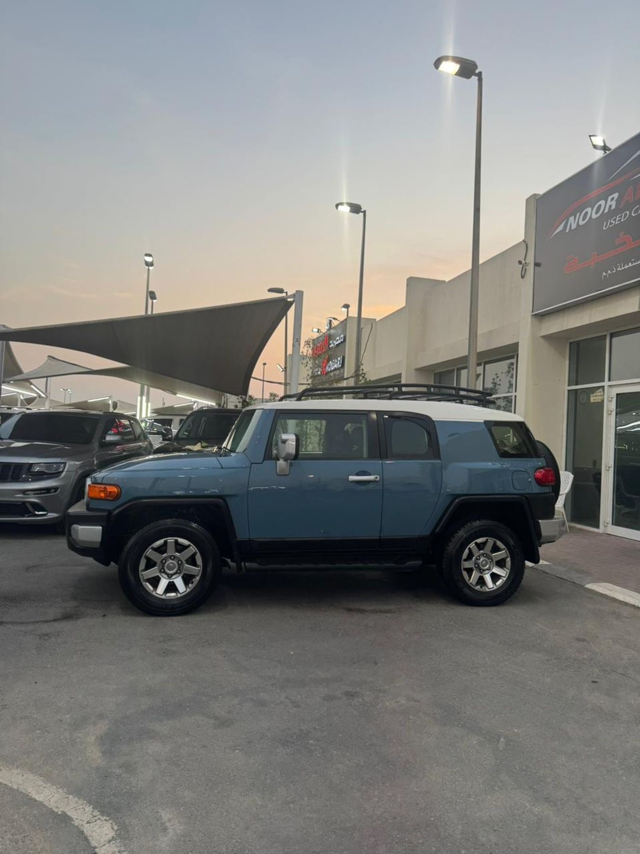 تويوتا إف جي كروزر Toyota FJ Cruiser V6 FULL OPTION MY2023 GCC