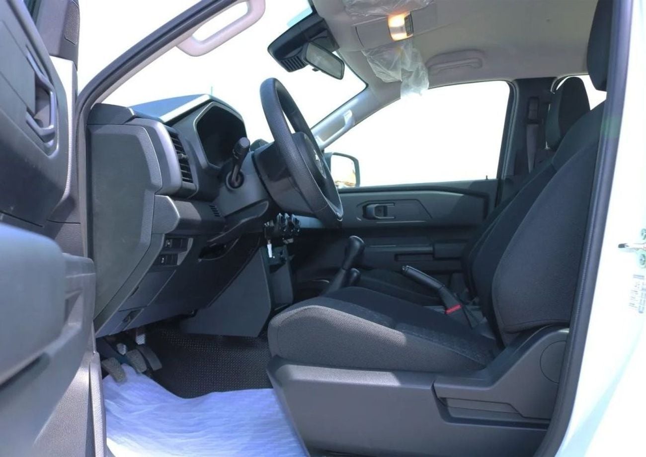 Mitsubishi L200 GL Mitsubishi L200 4WD 2.4L Diesel MT 2025