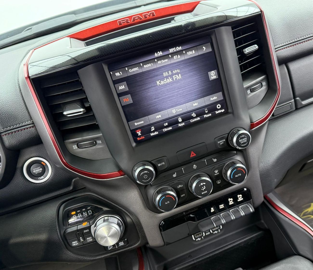 رام 1500 Rebel Crew Cab 5.7L 2021 RAM 1500 Rebel, 5.7L V8 4WD, 395bhp, 8 Speed Auto Gearbox. AED 155,000 or A