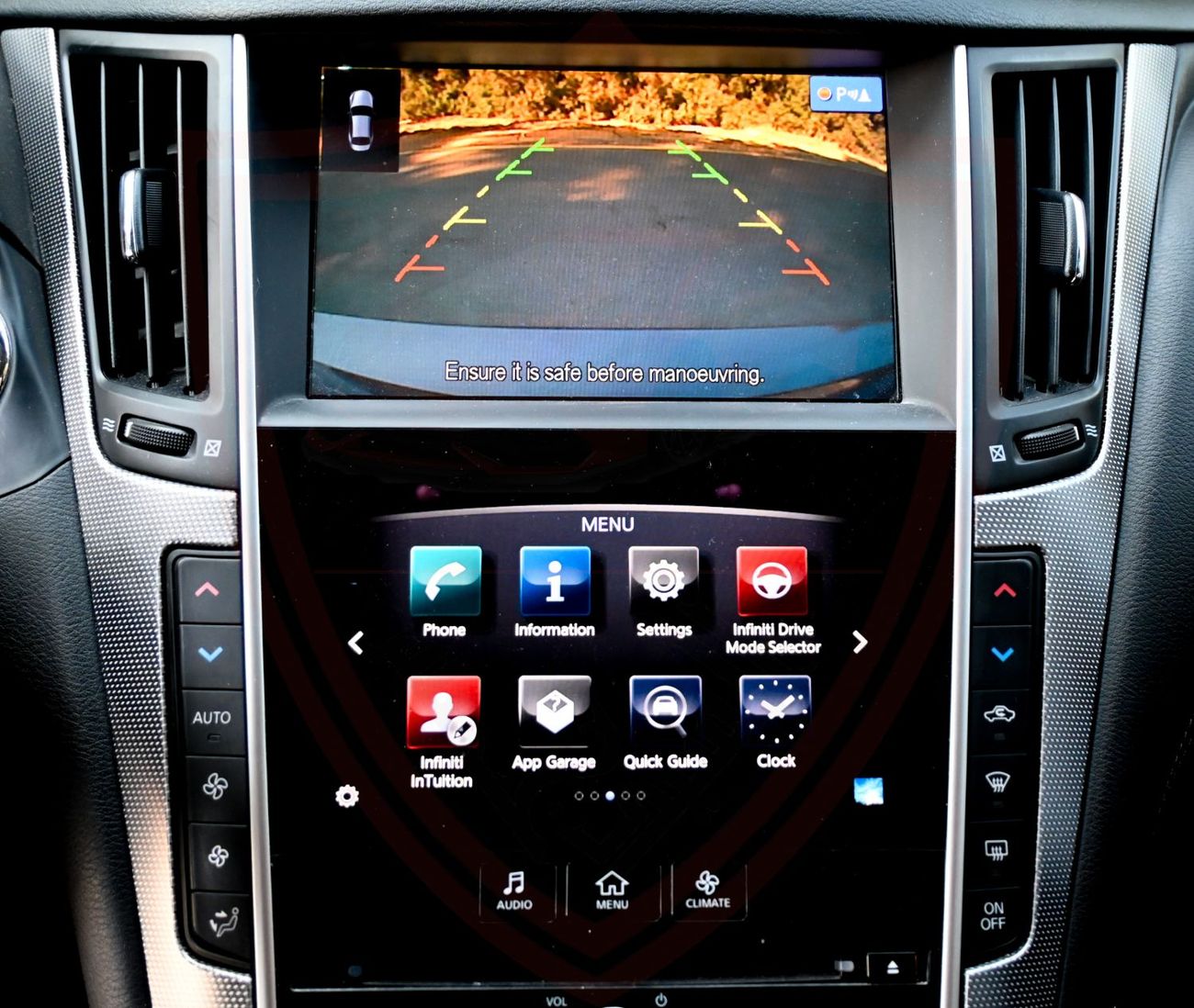 إنفينيتي Q50 Luxe 2.0L